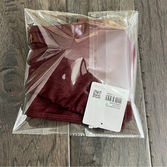 Lululemon NWT Soft Sueded Bra *Light Support, B/C Cup Garnet - Picture 12 of 12